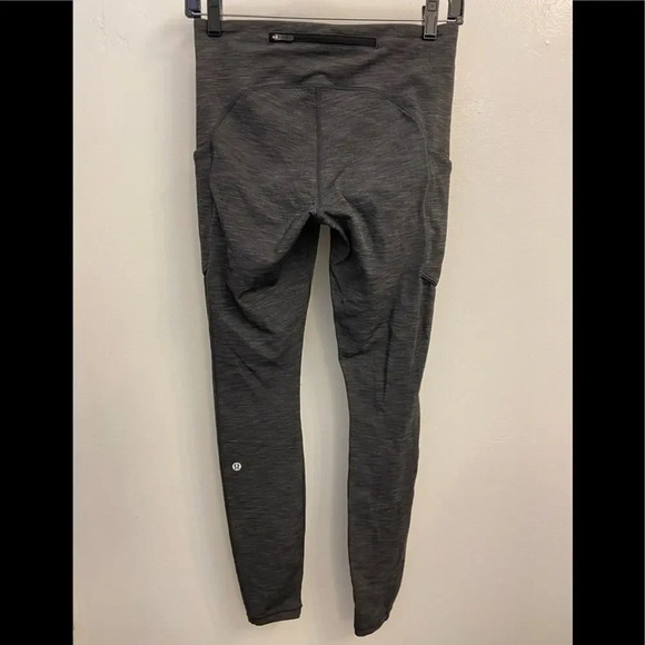 Lululemon Speed Up Tight Leggings 28 " Heathered Black Size 6 - Picture 6 of 7